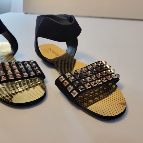 NWOB Pedro Garcia Españá Gold Sandals - Picture 5 of 10
